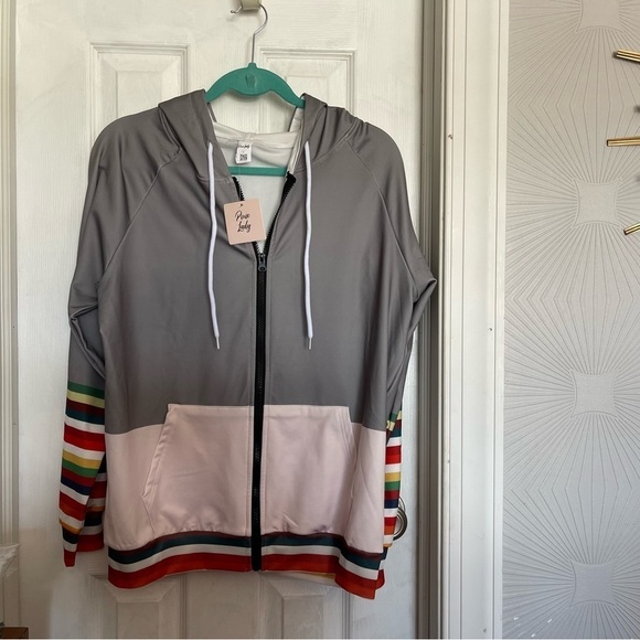 5 for 20 deal! Pixie zip up lightweight jacket with hood, women's Large… - Picture 2 of 3